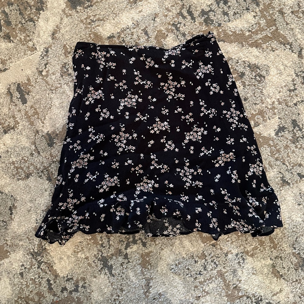 Abercrombie & Fitch Black Floral Skirt